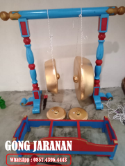 GONG JARANAN/ BARONGAN : Seperangkat Gong dan Bonang Untuk Kesenian Jaranan dan Kuda Kepang